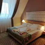Hotel Batthyány Kúria 4*