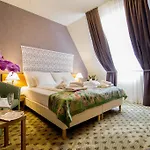 Hotel Batthyány Kúria 4*