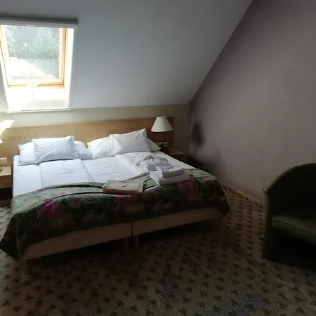 Batthyány Kúria Hotel 4*