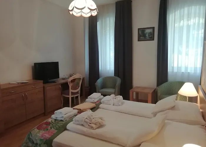 包贾尼库利亚酒店 酒店