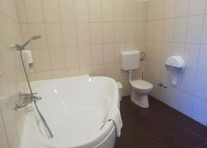 酒店 包贾尼库利亚酒店