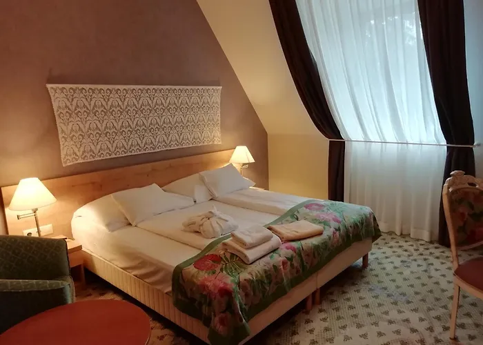 包贾尼库利亚酒店