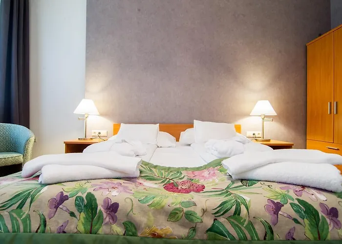 Batthyany Kuria מלון Zalacsány