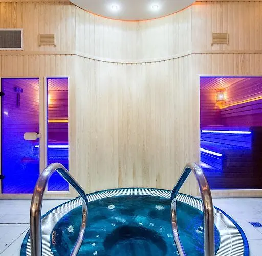 Batthyany Kuria מלון 4*