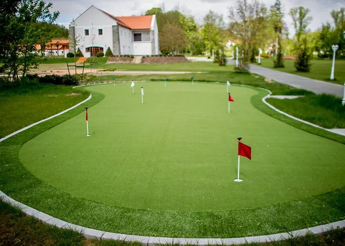 Batthyany Kuria Zalacsány